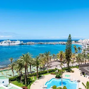 comodoro-ravel.in-canary-islands.com/