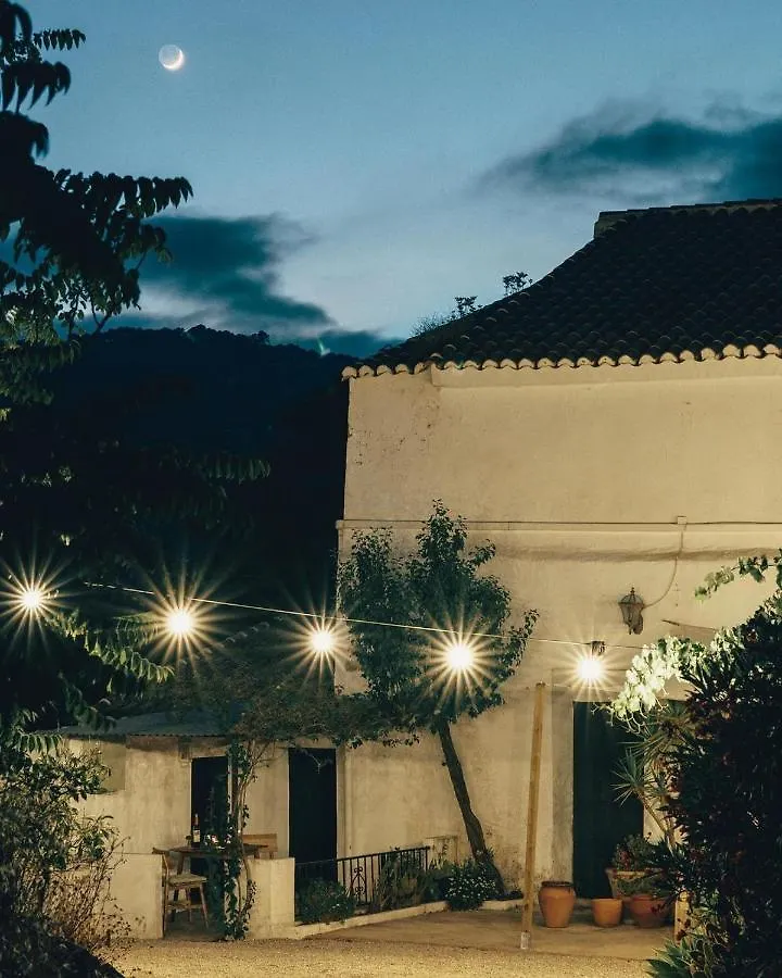 Bed & Breakfast Finca Serrato Colmenar