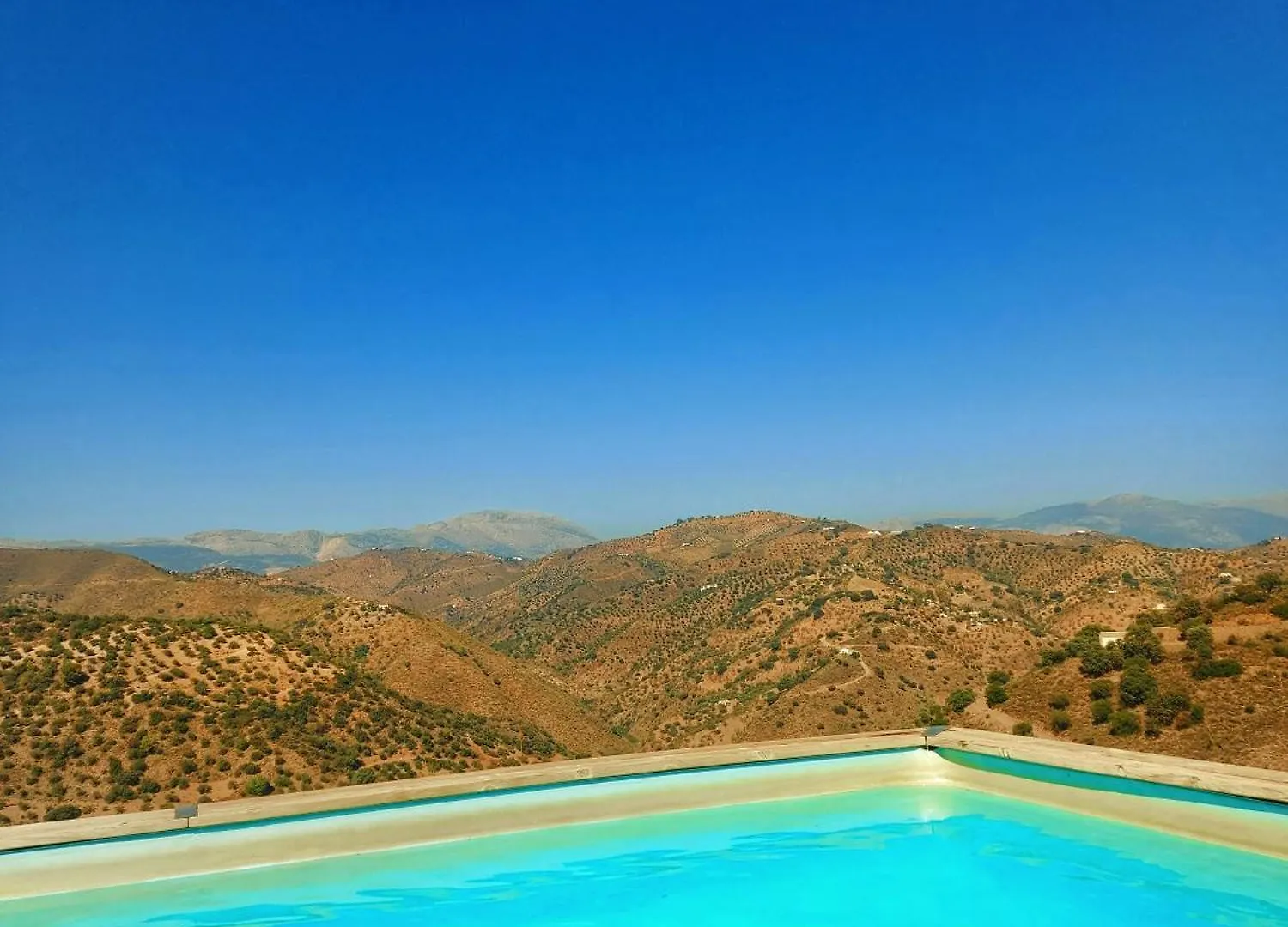 Finca Serrato Colmenar